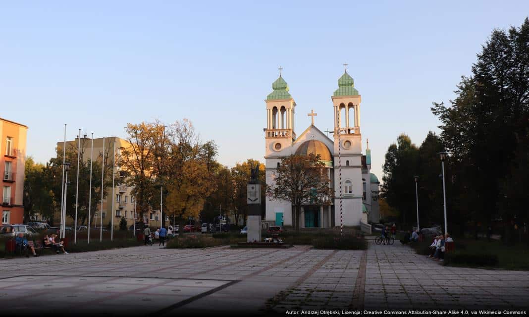 Nowy przystanek zastępczy Srebrna-Rondo dla autobusów linii nr 26